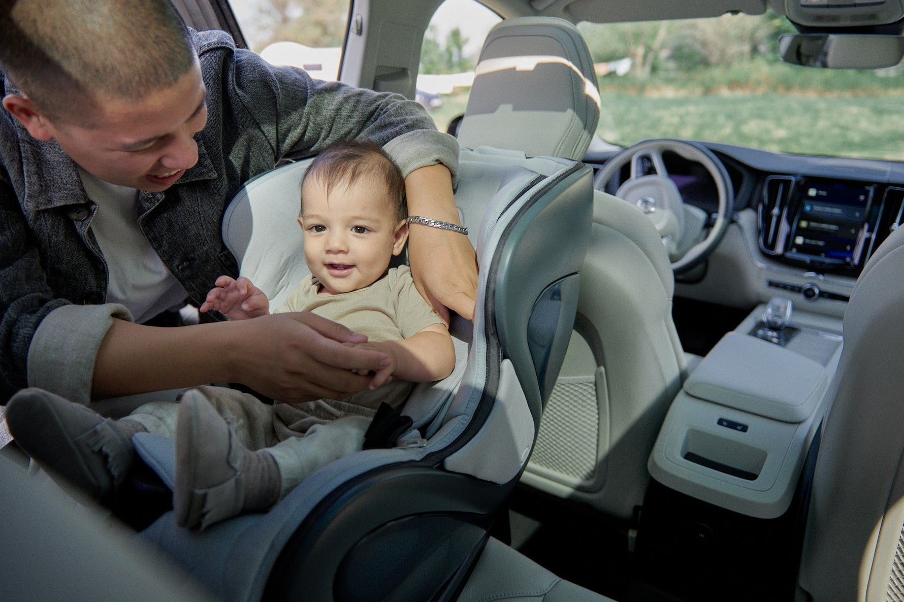 How to Install a Convertible Car Seat Correctly (Step-by-Step Guide)